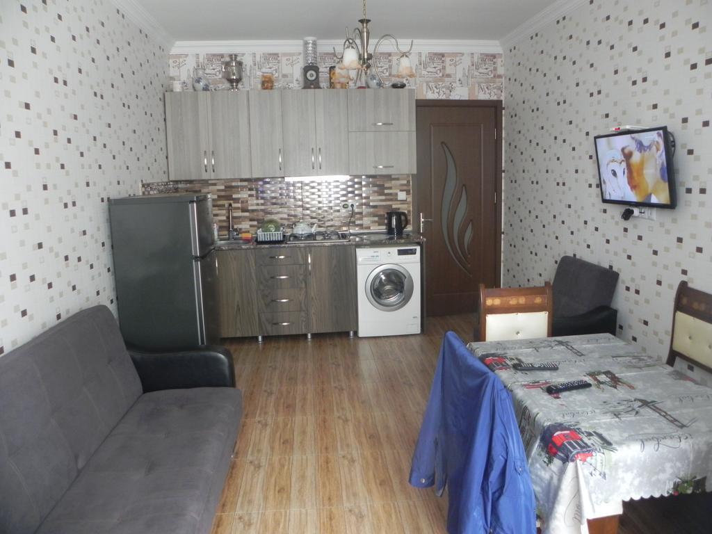 Apartment Rustaveli 59 Batumi Luaran gambar