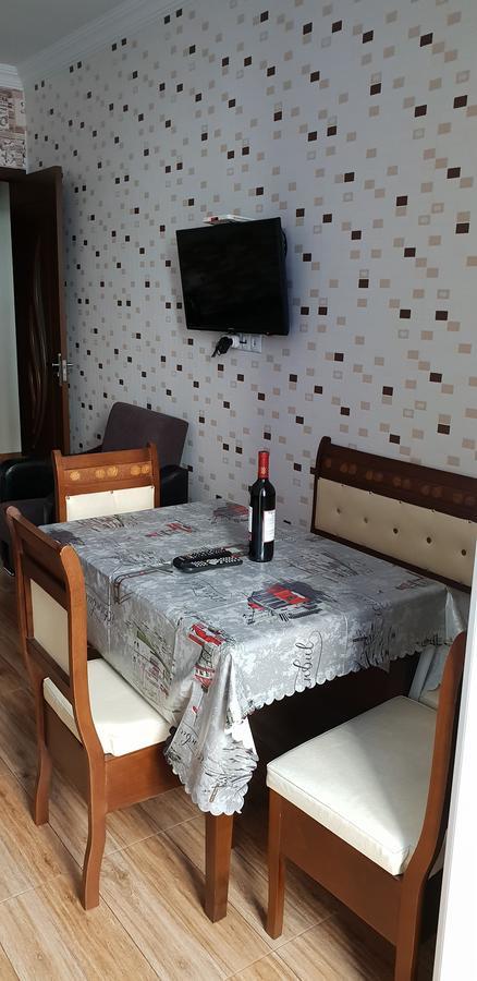 Apartment Rustaveli 59 Batumi Luaran gambar